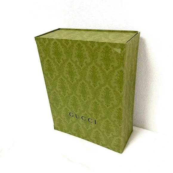 Gucci Black Leather Shoulder Bag - Picture 14 of 16